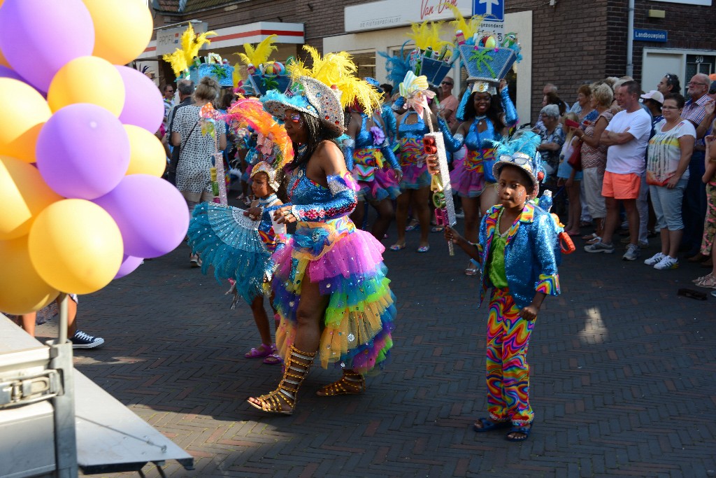 ../Images/Zomercarnaval Noordwijkerhout 2016 203.jpg